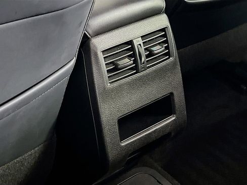 Used 2024 Mitsubishi Outlander SE image 24