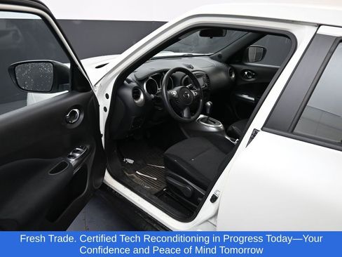 Used 2015 Nissan Juke S image 7
