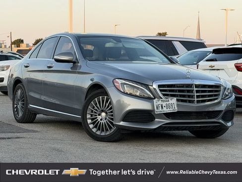 Used 2015 Mercedes-Benz C 300 4MATIC Sedan image 2