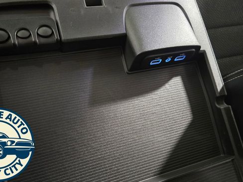 Used 2018 RAM 2500 Big Horn image 21