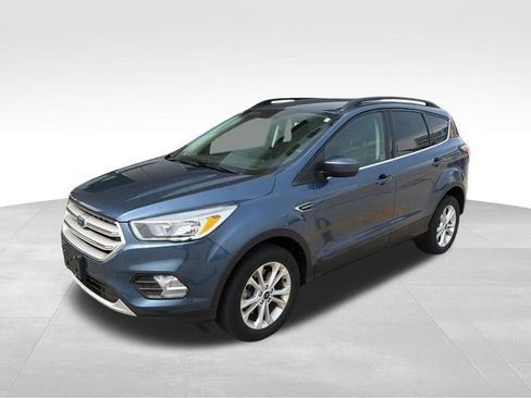 Used 2018 Ford Escape SE AWD/4WD image 4