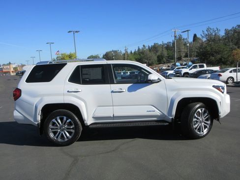 New 2026 Toyota 4Runner Limited image 2
