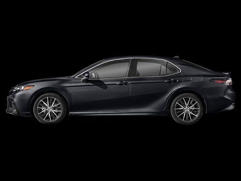 Used 2021 Toyota Camry SE w/ Cold Weather Package FWD image 83