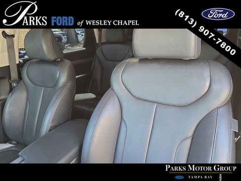 Used 2022 Hyundai Palisade SEL w/ Premium Package FWD image 21