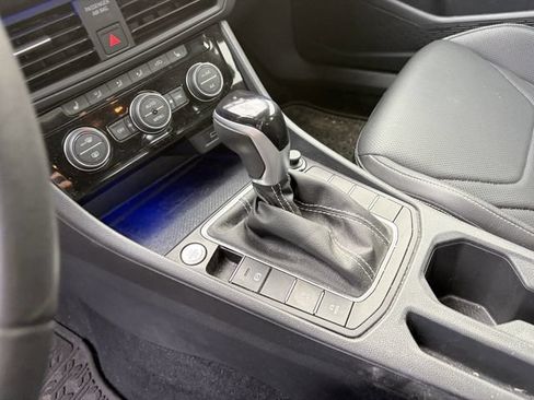 Used 2022 Volkswagen Jetta SEL FWD image 8