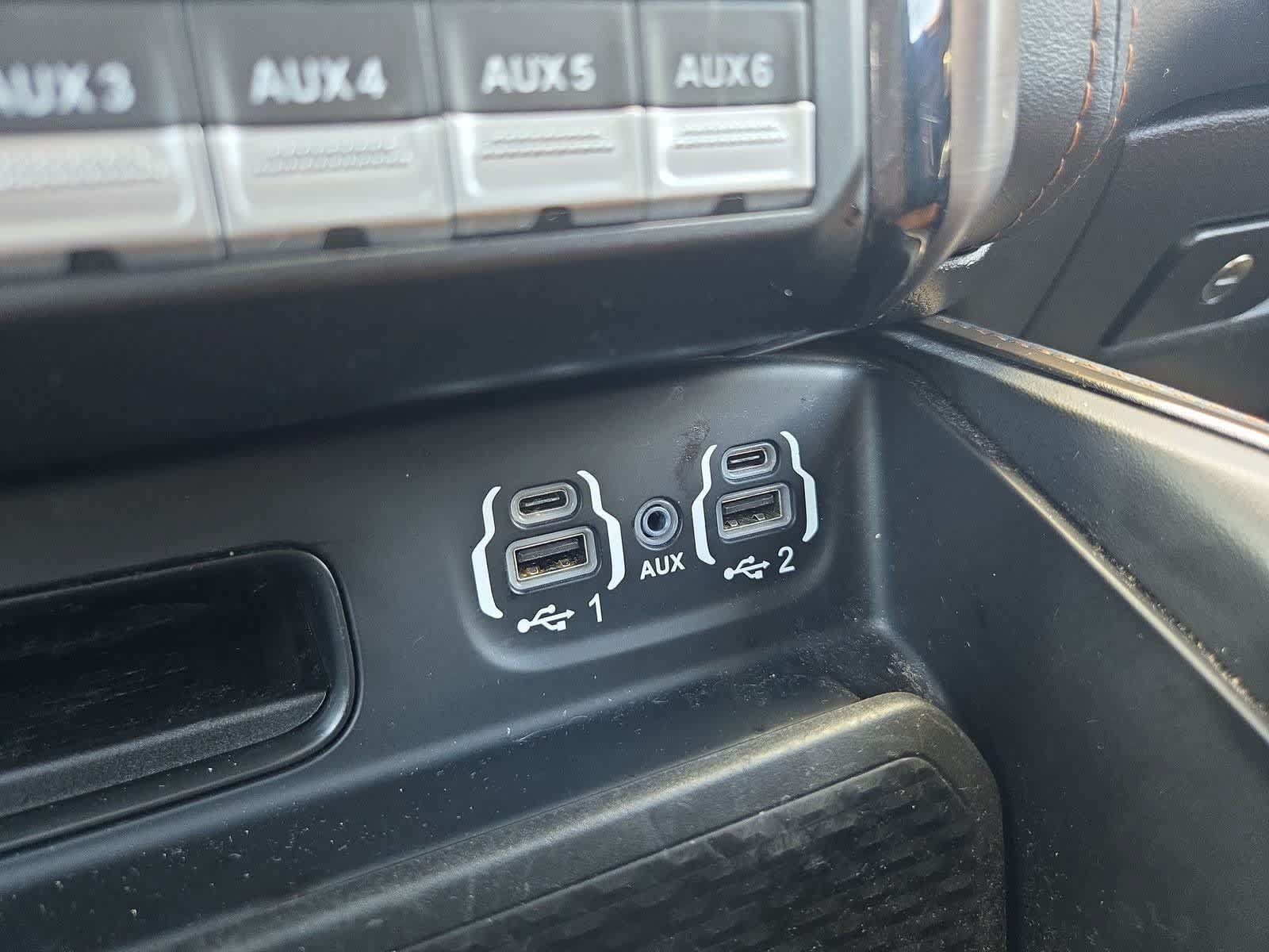 Used 2022 RAM 2500 Limited AWD/4WD image 28