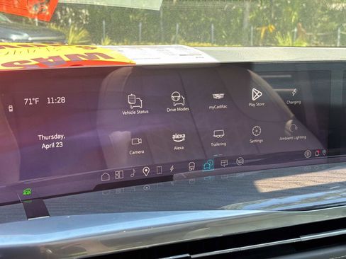 New 2025 Cadillac Escalade IQ Luxury 1 AWD/4WD image 26