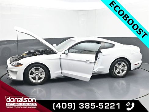 Used 2021 Ford Mustang Coupe image 19