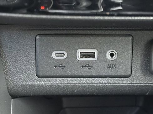 Used 2023 Buick Encore GX Select w/ Sport Touring Package image 30