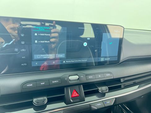 Certified 2025 Kia K4 GT-Line image 24