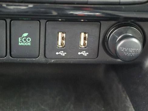 Used 2024 Mitsubishi Eclipse Cross SE image 24