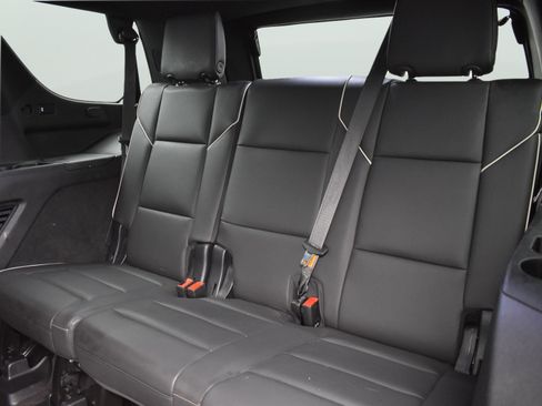 Used 2022 Cadillac Escalade Premium Luxury AWD/4WD image 30