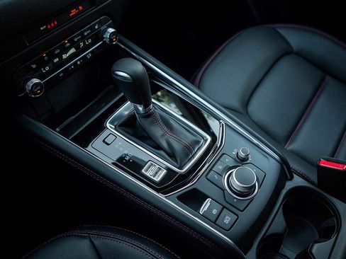 New 2025 MAZDA CX-5 Carbon Edition image 26