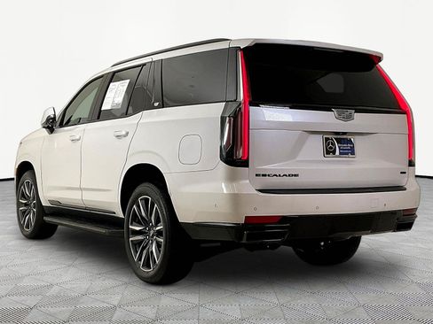 Used 2021 Cadillac Escalade Sport AWD/4WD image 4
