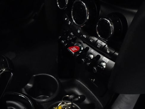 Certified 2023 MINI Cooper S FWD image 6