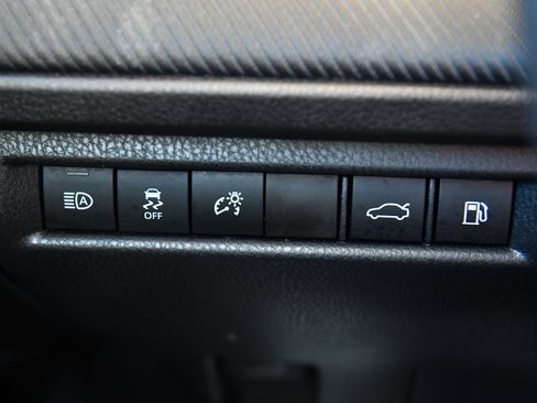Used 2026 Toyota Camry SE FWD image 34