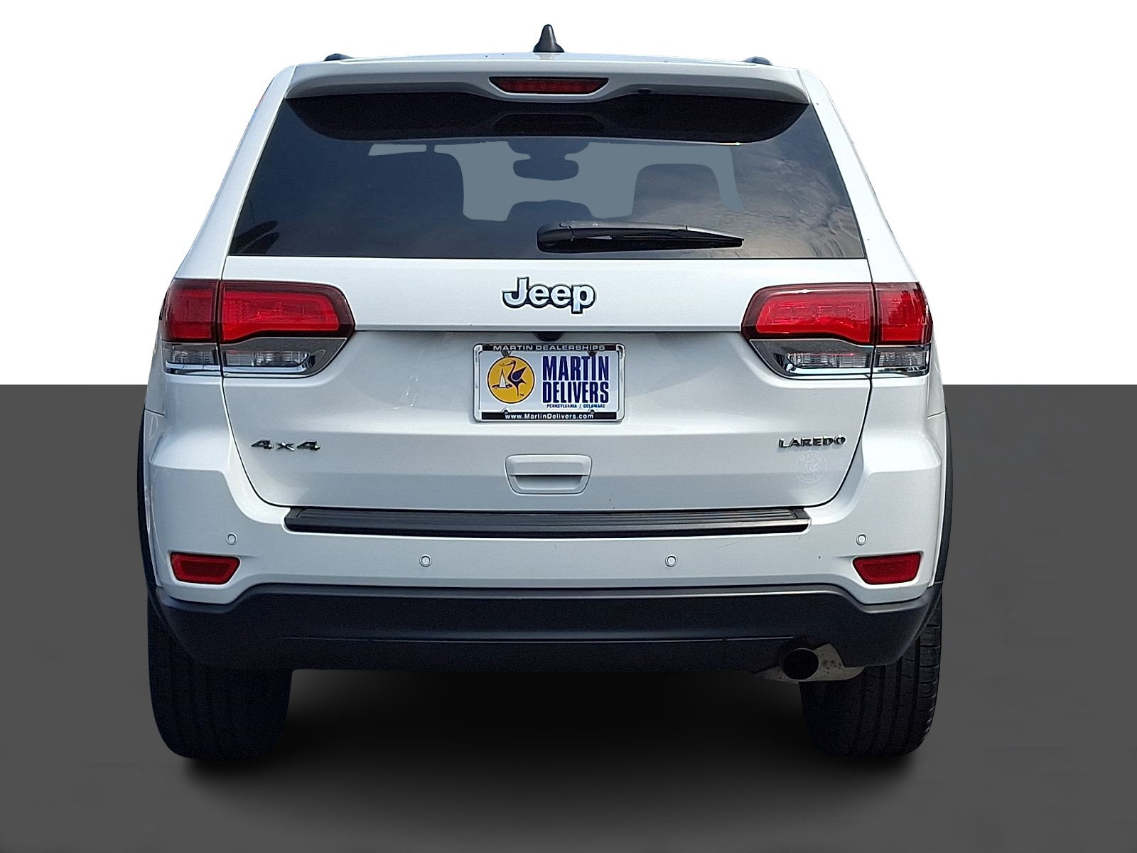 Used 2022 Jeep Grand Cherokee Laredo E AWD/4WD image 5