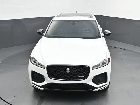 Certified 2024 Jaguar F-PACE R-Dynamic S AWD/4WD image 36