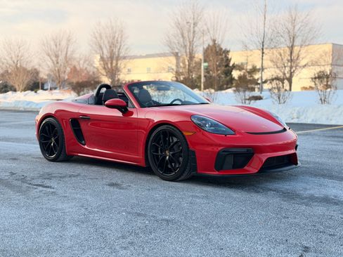 Used 2022 Porsche 718 Boxster Spyder image 3