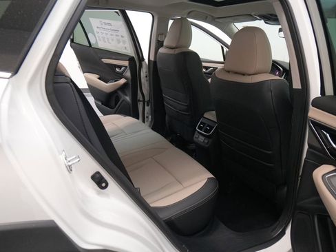 New 2025 Subaru Outback Limited image 27