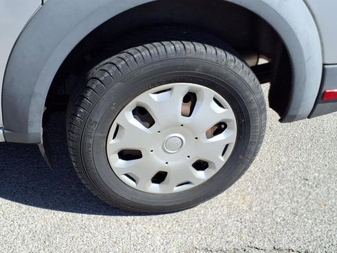 Used 2013 Ford Transit Connect XL image 9