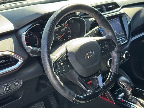 Used 2023 Chevrolet TrailBlazer RS w/ Convenience Package image 18