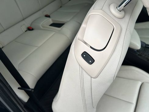 Used 2016 BMW 228i xDrive Coupe AWD/4WD image 24