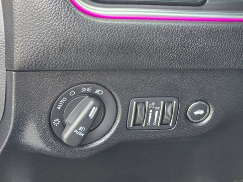 Used 2021 Dodge Challenger R/T Scat Pack image 36