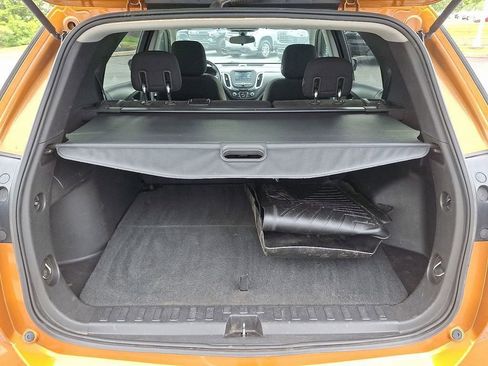 Used 2018 Chevrolet Equinox LT image 28