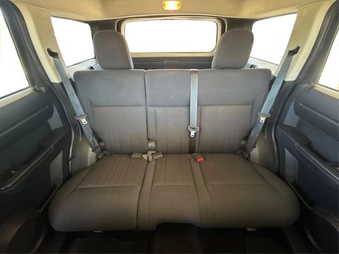 Used 2011 Dodge Nitro Heat AWD/4WD image 24