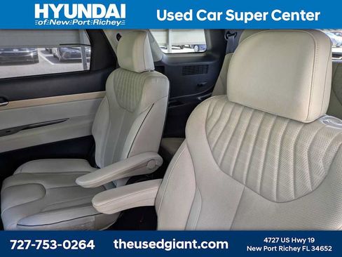 Certified 2023 Hyundai Palisade Limited FWD image 19