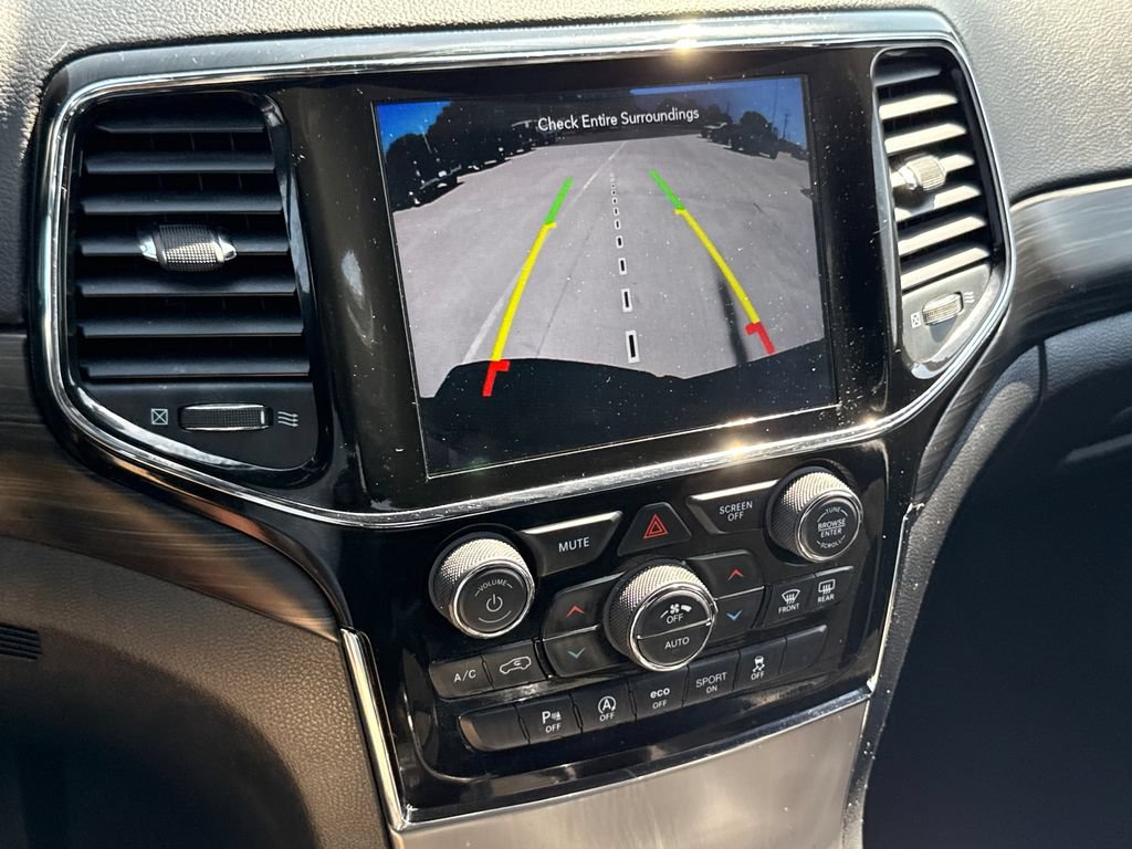 Used 2022 Jeep Grand Cherokee Laredo X RWD image 24