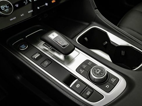 Used 2024 INFINITI QX60 Sensory image 36