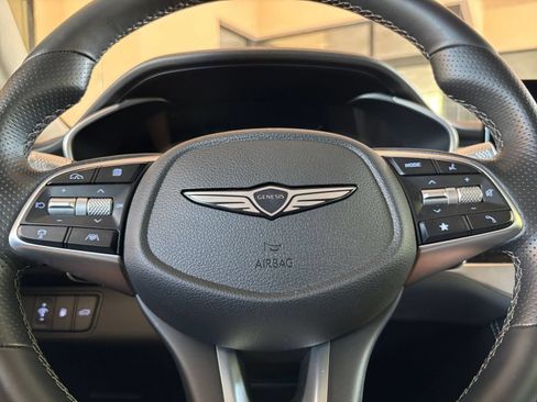 Used 2026 Genesis G70 2.5T RWD image 30