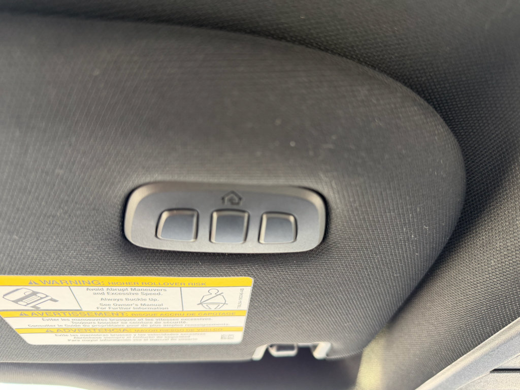 Used 2025 Ford F350 Platinum AWD/4WD image 18