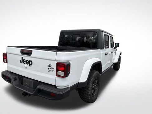 Used 2023 Jeep Gladiator Willys image 16