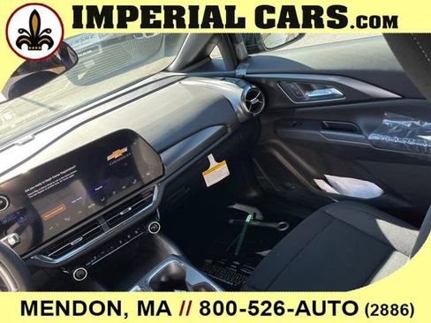 New 2026 Chevrolet Equinox EV LT image 20