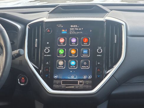 Certified 2023 Subaru Ascent Limited w/ Technology Package image 3