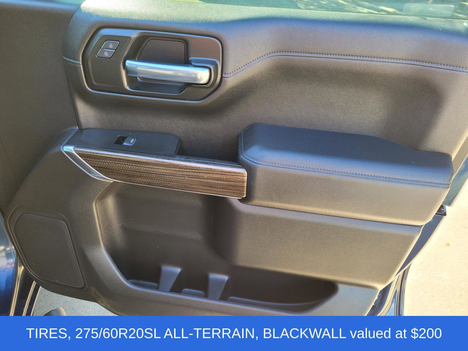 Used 2020 Chevrolet Silverado 1500 LT w/ Texas Edition AWD/4WD image 8