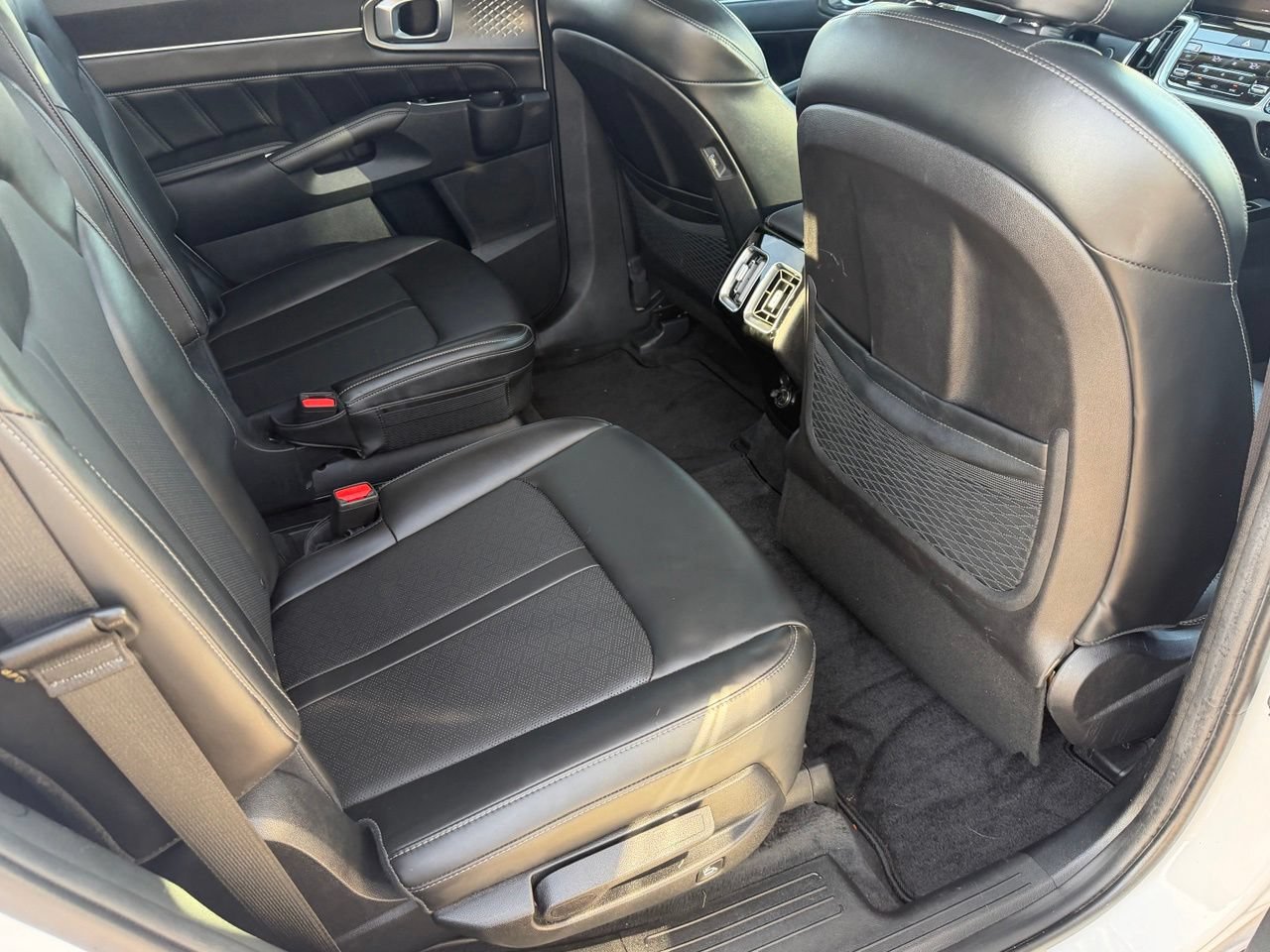 Used 2022 Kia Sorento SX FWD image 34