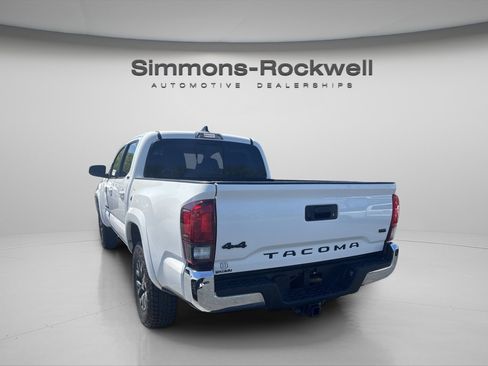 Used 2023 Toyota Tacoma SR5 AWD/4WD image 3