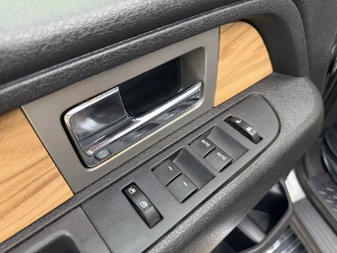 Used 2011 Ford F150 Lariat w/ Lariat Plus Pkg RWD image 11