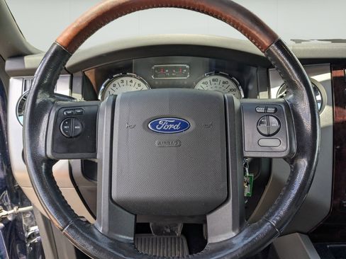 Used 2013 Ford Expedition King Ranch RWD image 7