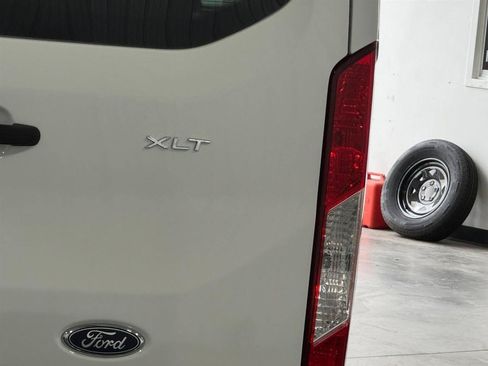 Used 2019 Ford Transit 350 XLT RWD image 39