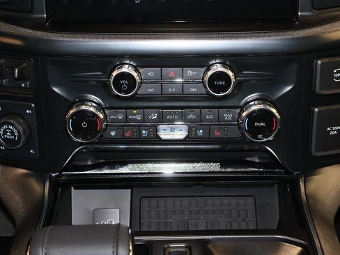 New 2025 Ford F150 Platinum w/ Equipment Group 702A High image 26