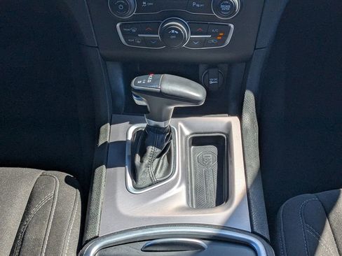 Used 2023 Dodge Charger SXT image 17