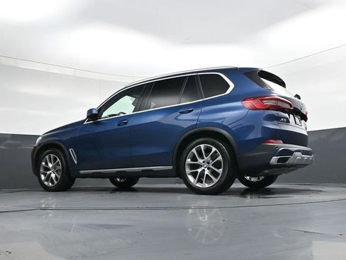 Used 2019 BMW X5 xDrive50i w/ Premium Package 2 image 33