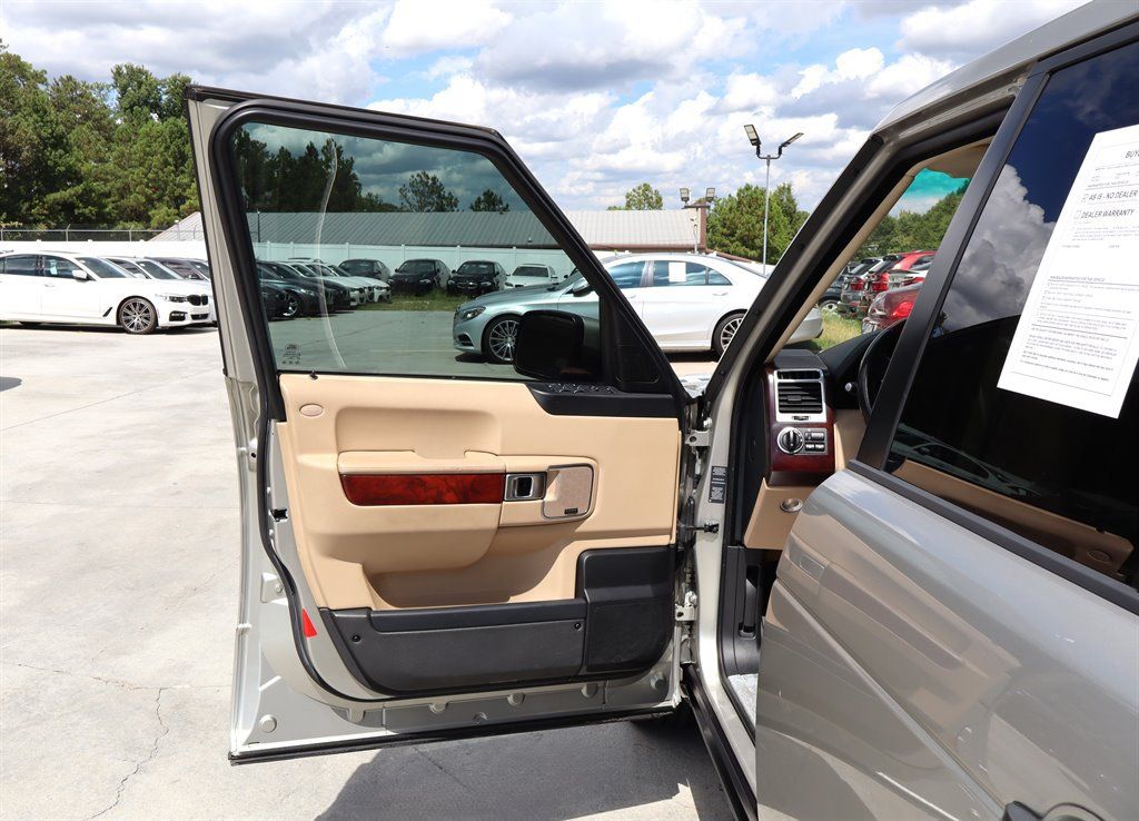 Used 2011 Land Rover Range Rover HSE LUX AWD/4WD image 36