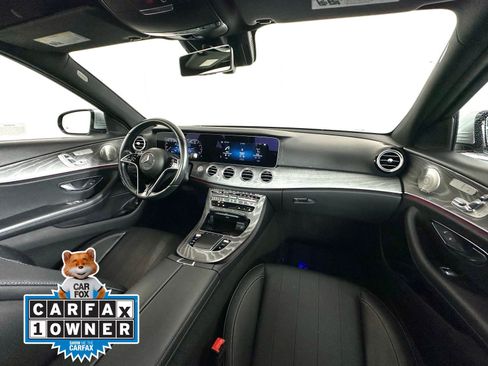 Used 2022 Mercedes-Benz E 450 4MATIC Sedan image 2