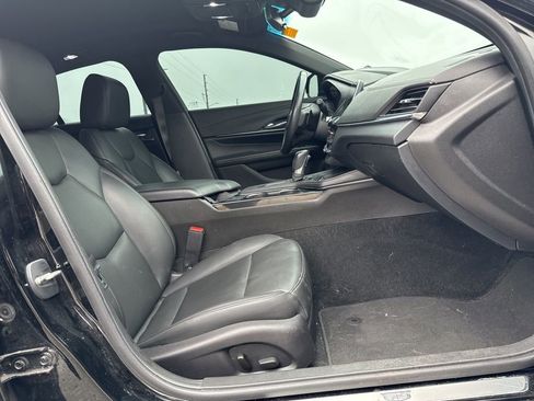 Used 2023 Cadillac CT4 Luxury w/ Cold Weather Package image 11